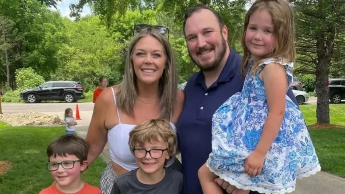 Who Is Mike Hinrichs